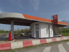 Być może to najstarsza czynna stacja paliw w Polsce. Kierowcy bardzo jej nie lubią