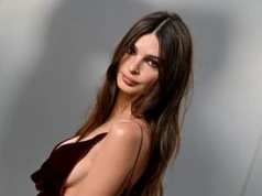 Emily Ratajkowski na pokazie Calvin Klein. Bije rekordy odwagi