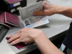 Mieli lecieć za granicę, kupili bilety, spakowali walizki, przyjechali na lotnisko i…nigdzie nie polecieli!