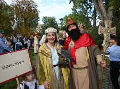 Ulicami Warszawy przeszedł Orszak Dziejów