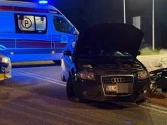 Wypadek bez wypadku w Starym Bożejewie. Zderzenie motocykla z osobówką na DK64