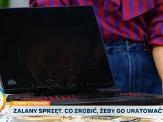 Zalałeś laptopa? Nie sięgaj po suszarkę. Ekspert pokazuje, co robić