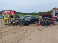 Zderzenie Hondy i SsangYonga w Sarnach. Dwóch kierowców trafiło do szpitala