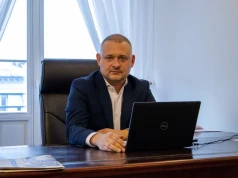 Posłowie PiS popędzają marszałka Sejmu. Alarmują ws. łapówek i polityka zawieszonego w KO