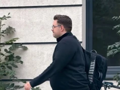 Kacprzyk znów przyjmuje w Warszawie? Cieszyński zapowiada kontrolę poselską