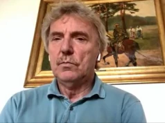 Zbigniew Boniek reaguje po meczu Legia - Widzew