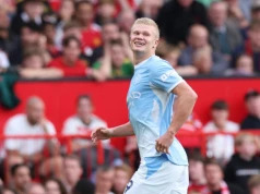 Manchester City grał w dziesiątkę, ale i tak uciszył Old Trafford. Haaland bohaterem