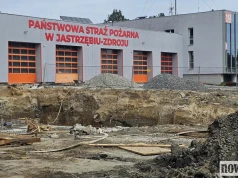 Przed siedzibą straży pożarnej powstaje miejsce schronienia dla 250 ludzi