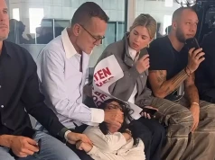 Szarpanina na pokazie COS. Szef CFDA starł się z aktywistami PETA