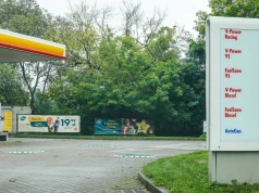 Rekordowe ceny paliw na stacjach w Polsce. Ponure prognozy dla kierowców
