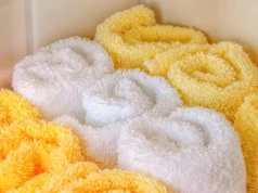 Chcesz ręczników jak w hotelu? Wlej to zamiast płynu do prania