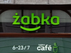 Żabka wyciąga rękę do seniorów. Rabaty do nawet 52 proc., ale czas ograniczony