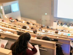 Rok akademicki za pasem. Tego studenci nie powinni zostawiać na ostatnią chwilę