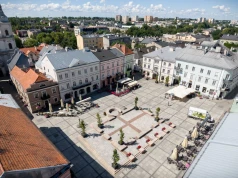 Trzy kamienice na piotrkowskiej Starówce do remontu. Powstanie 47 mieszkań