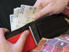 W tych dwóch miesiącach najlepiej przejść na emeryturę. Różnica sięga nawet 500 zł miesięcznie