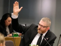 Parlament Europejski podjął decyzję ws. Grzegorza Brauna. Co z jego immunitetem?