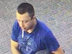 Kradzież karty i gotówki w Lipienicach. Śledczy publikują wizerunek podejrzanego