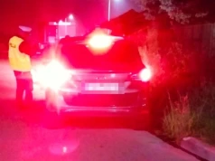 Nocna akcja drogówki w Nowym Sączu. 62 wykroczenia, 52 mandaty i zabrane prawa jazdy