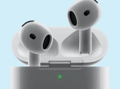 Słuchawki Apple AirPods 4 ANC coraz tańsze. Promocja w Media Expert
