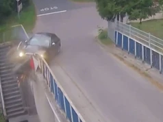 Pijana Ukrainka prawie wypadła z mostu w Międzylesiu. Karę dostał też jej pasażer z Gruzji