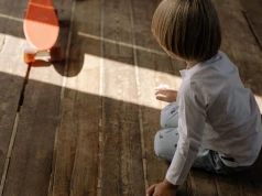 Wychowuje 6-latka w akademiku. Ludzie myślą, że żyje na jednej wielkiej imprezie