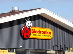 Kultowa kawa ziarnista w Biedronce staniała o 29 zł – jest haczyk?