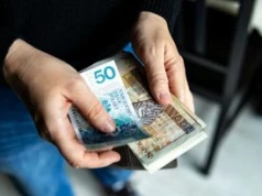 Ile trzeba zarabiać na 5 tys. zł emerytury? Oto wyliczenia