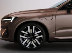 Volvo XC60 przejedzie nawet 200 km na prądzie. Nowe hybrydy plug-in ze zdecydowanie większym zasięgiem