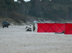Zdetonowano fragmenty znalezionego na plaży drona