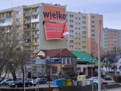 Fiskus chce pieniędzy od mieszkańców bloków. Za reklamy na elewacjach