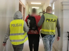 Ukradł alkohol i podał fałszywe dane. Policjanci odkryli, że jego karta pobytu wygasła 2 lata temu