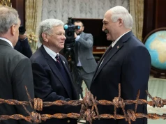 Marny ten handelek ludźmi, Mr Cole. Tylko tylu za taką cenę?