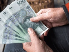 Bon senioralny 2026. Te osoby dostaną pomoc jako pierwsze