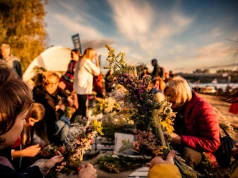 Równonoc 2026. Koncerty, rejsy i taniec z ogniem. Warszawa w weekend pożegna nad Wisłą lato