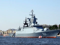 Rosyjska fregata wystrzeliła flary w stronę śmigłowca państwa NATO. Dowódcę okrętu odznaczono medalem