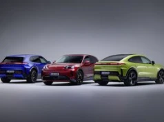 Porsche doposażyło elektryczne Cayenne w nowe funkcje. Wśród nich indukcyjne ładowanie auta