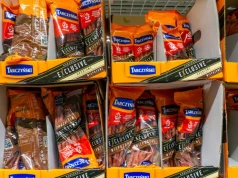 Od Biedronki i Dino po Tesco i Costco. Mięsny gigant zwiększa produkcję