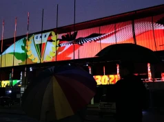 Mapping na elewacji Stadionu Zimowego. Cztery pokazy na 55-lecie GKS-u Tychy