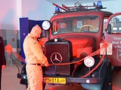 Zabytkowy Mercedes z Konina trafił do muzeum. Niezwykła historia wozu strażackiego z 1942 roku