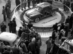 Renault Dauphine ma 70 lat. Wyprodukowano 2,1 mln sztuk, a paleta liczyła 30 kolorów