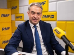 Czy Polska pójdzie śladem Francji w ochronie dzieci w internecie? Odpowie minister cyfryzacji