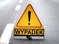Citroën uderzył w rowerzystę na DW266. 37 letni mężczyzna trafił do szpitala