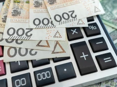 Miesięcznie mogą dostać nawet 35 tys. zł. Pracodawcy szukają ich coraz intensywniej