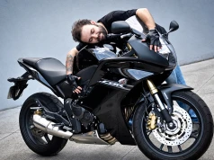 Tylko w dobre ręce. O trudnej sztuce rozstawania się z motocyklem