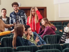 Mój syn zaczyna studia. Po tym raporcie wiem, ile naprawdę będzie mnie to kosztować