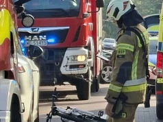 Kierująca omijała pojazd który zatrzymał się przed przejściem i potrąciła dziecko