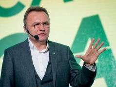 Znaleziono podsłuch w aucie znanego polityka