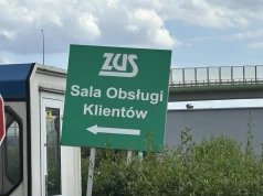 ZUS wypłaca nawet 4353 zł miesięcznie bez kryterium dochodowego. Od 2026 roku więcej osób może złożyć wniosek