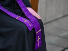 Belgijski biskup reaguje na kryzys. Wyświęcą żonatych mężczyzn?