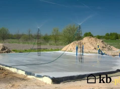Beton nie wyschnie prawidłowo bez tego zabiegu. Wiele osób o nim zapomina
